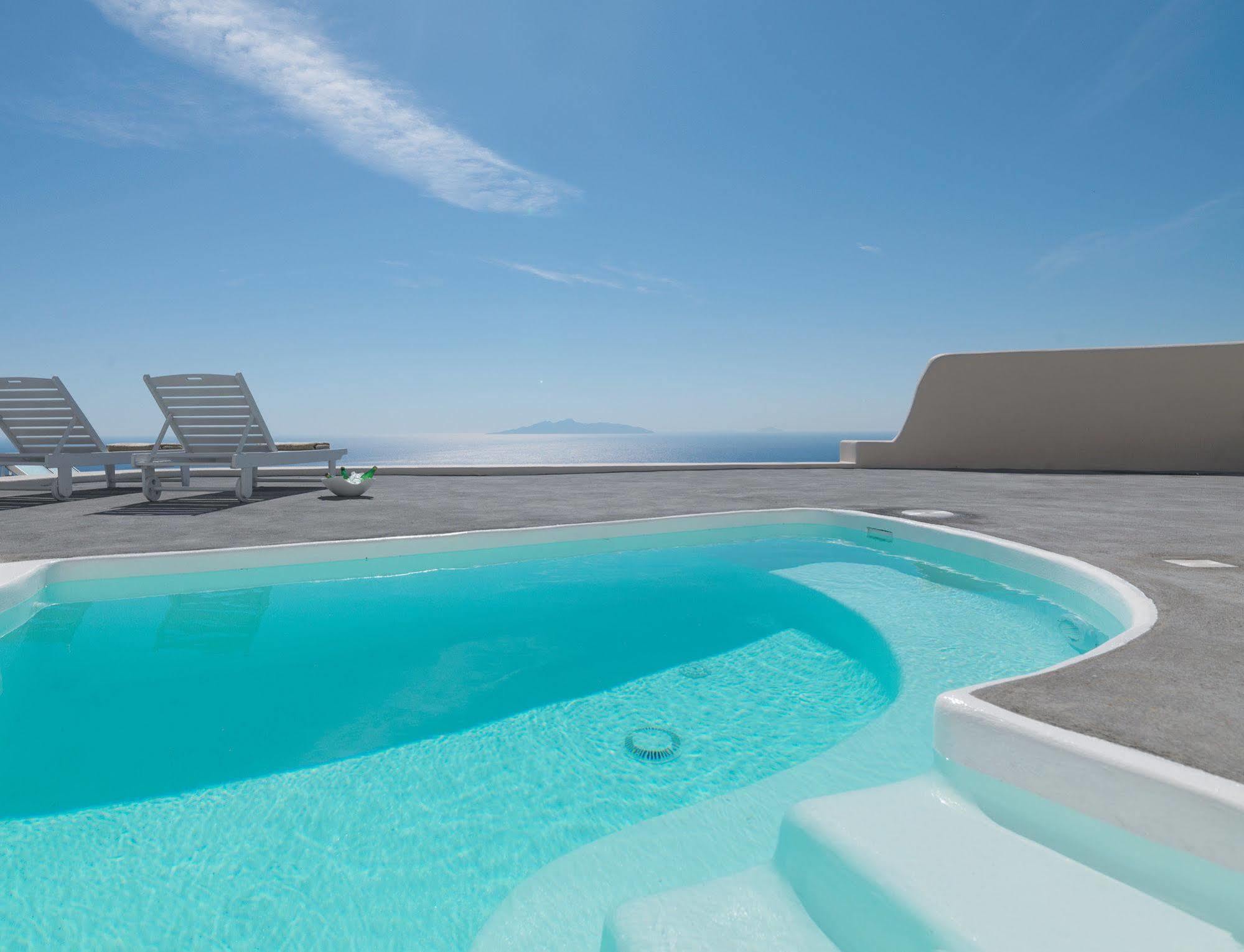 Dome Santorini Resort Imerovigli  Exterior photo